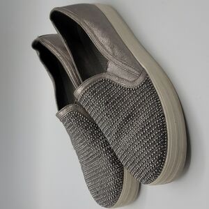 Skechers Goldie shiny shaker womens slip on sneakers size 10